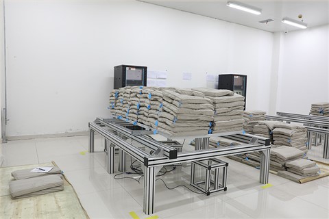 Static (sand pressure) mechanical load testing system